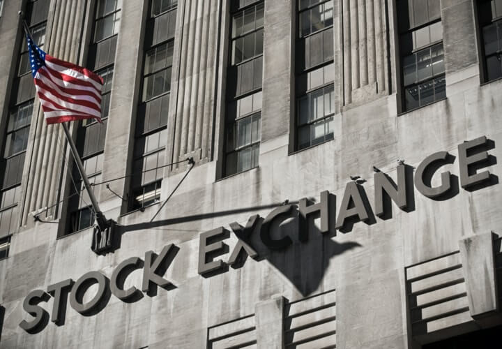 Exterior photo of New York stock exchange